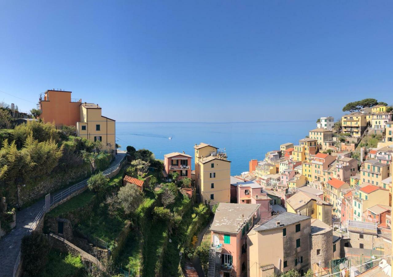 Отель Cinque Terre Coast To Coast Риомаджиоре Экстерьер фото